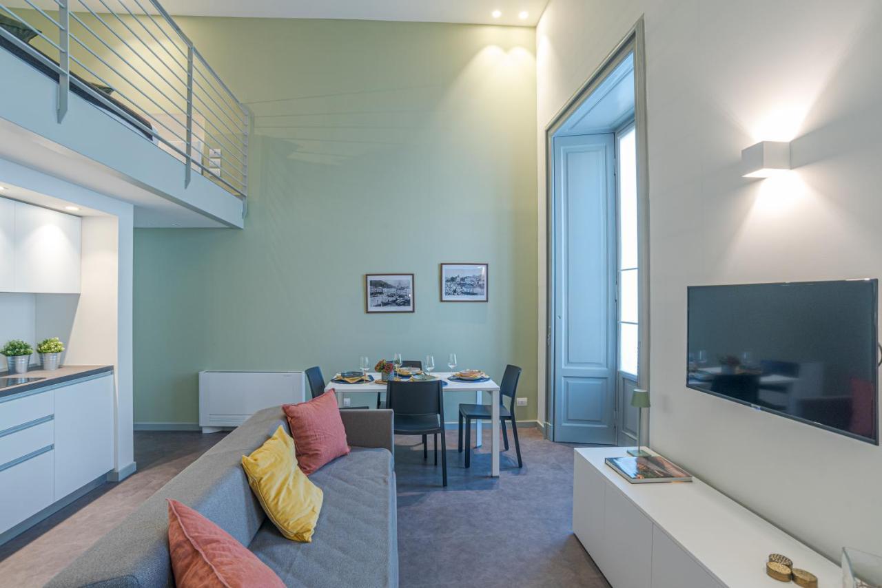 Suite Del Duomo - By MyhomeinCôme Esterno foto